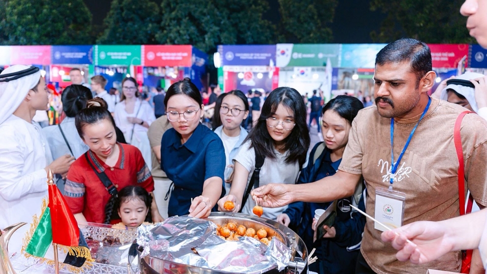 UAE brings vibrant cultural experiences to Cultures of World Festival
